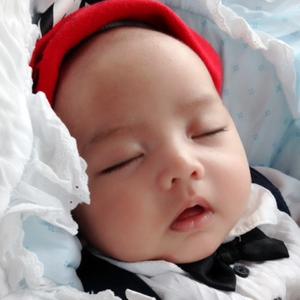 น้องมิลัน