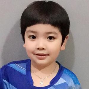 น้องภูริ