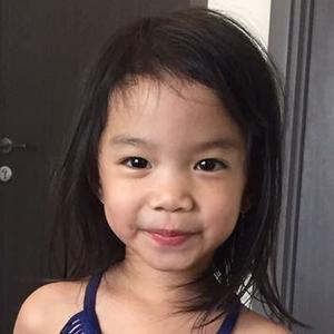 น้องอโมร์
