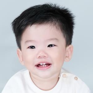 HX858J: น้องชอว์