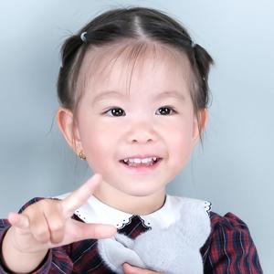 น้องอาเทีย