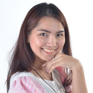 คุณพลอย